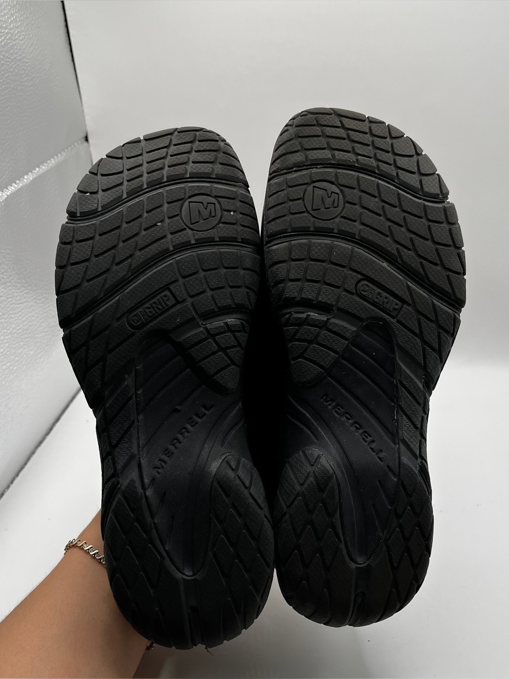 Merrell Encore Nova 4 black leather slip on clogs size 6 EUC - Picture 10 of 10